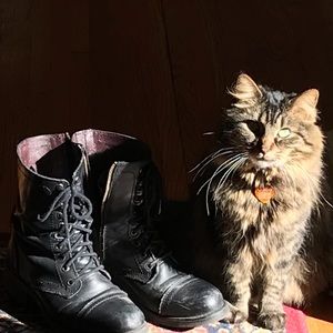 Meet your Posher, Julie